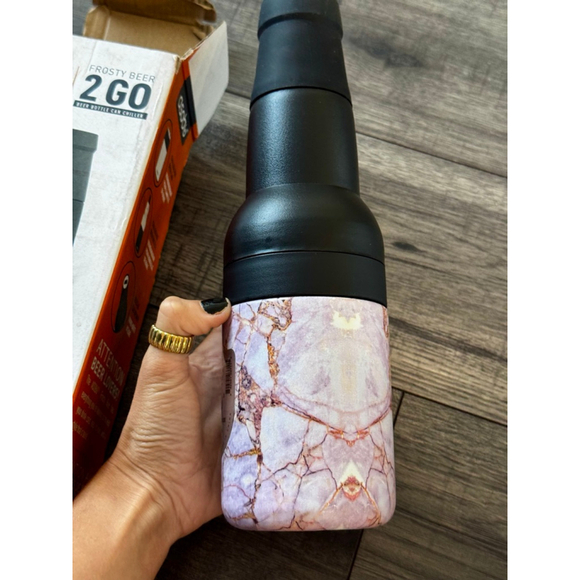 Asobu Frosty Beer 2 Go Brand New in Box Beer Bottle and Can Coozie $42 Retail - Picture 10 of 11